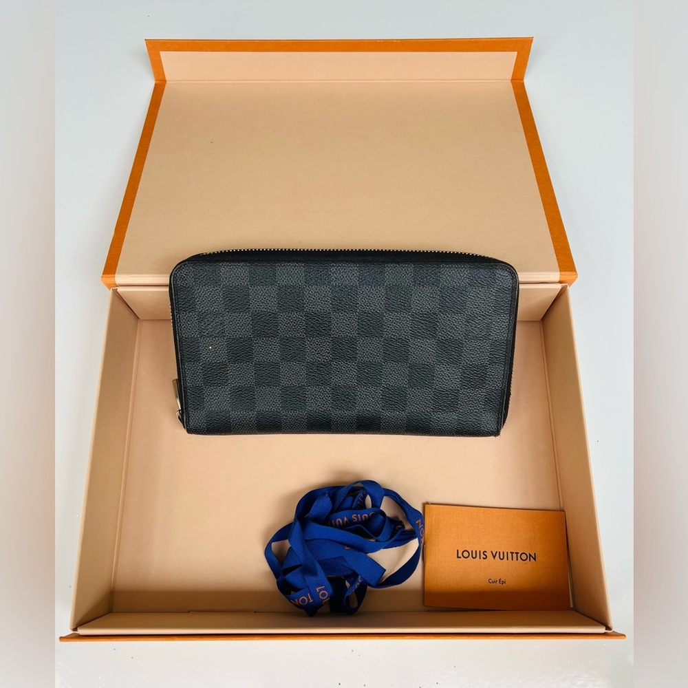 Louis Vuitton Damier Organizer Leather Zipper in Graphite with Box